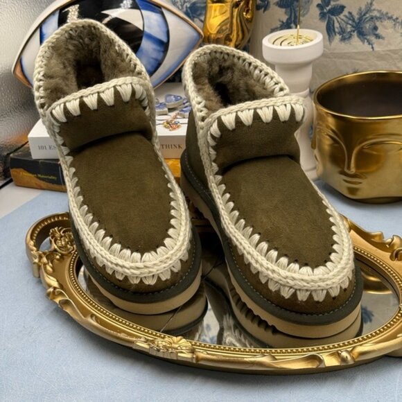 🆕 MOU 🧿 NWOT WOB Olive Green Eskimo Ankle Boot, Cream Overstitch, Sz EU 36 - Picture 4 of 12